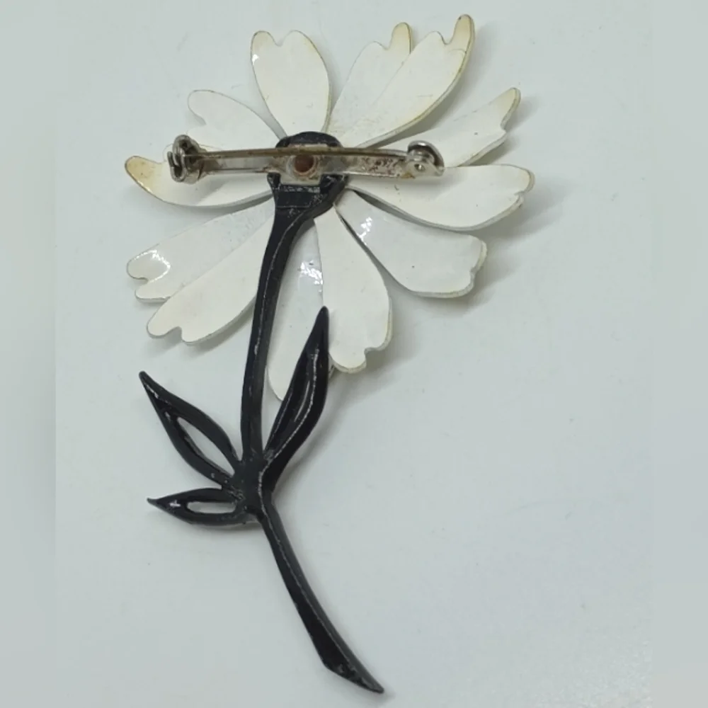 * vintage signed JJ large black & white flowers pin brooch